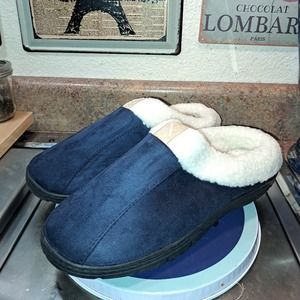 LUXURIOUS Men's sheepskin Thick Sole Memory foam slipper 11-12